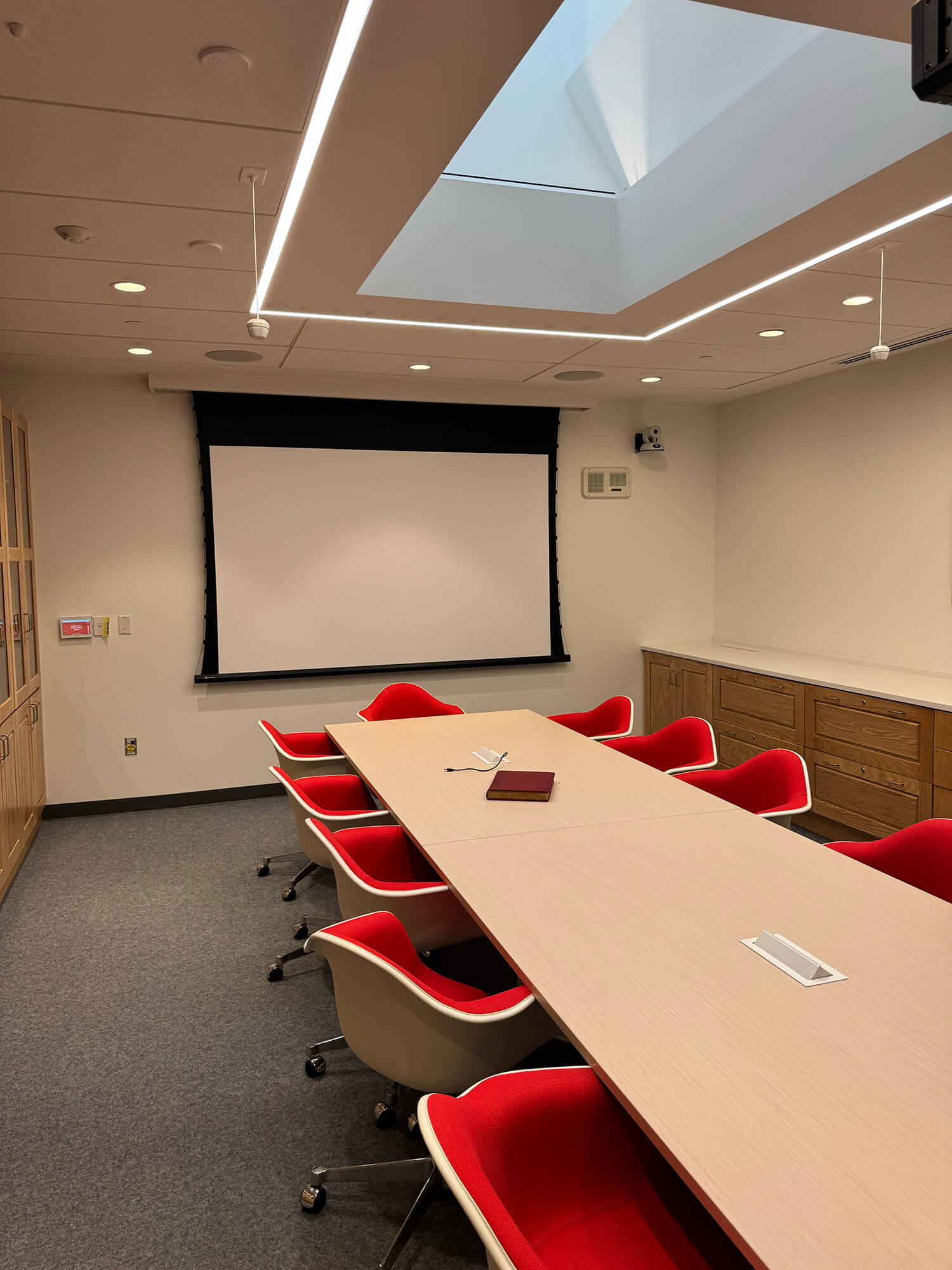 maplewood memorial library 12